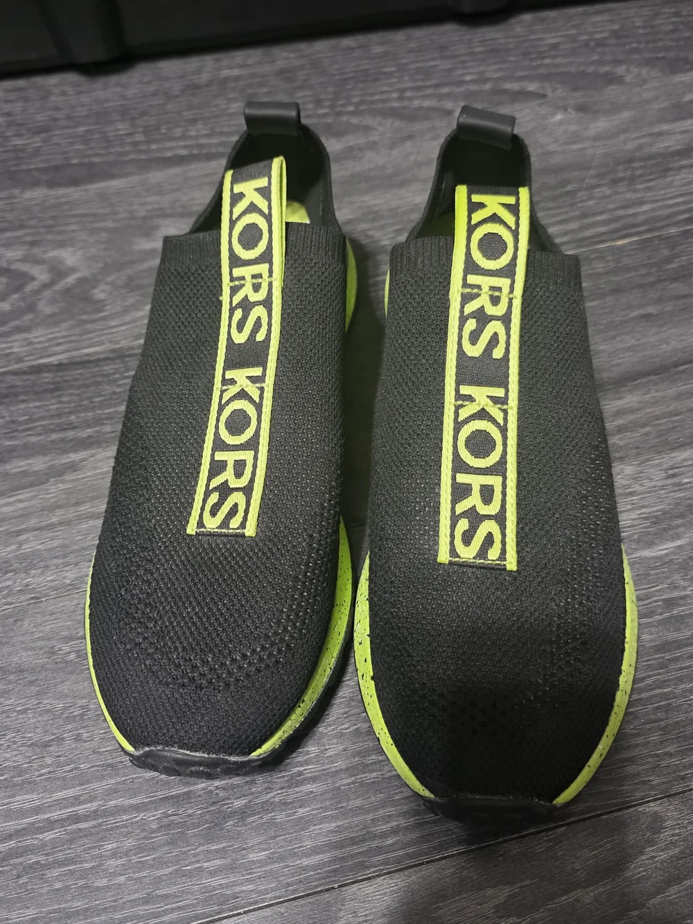 Michael Kors Miles Stretch Knit Slip-On Sneakers 8.5